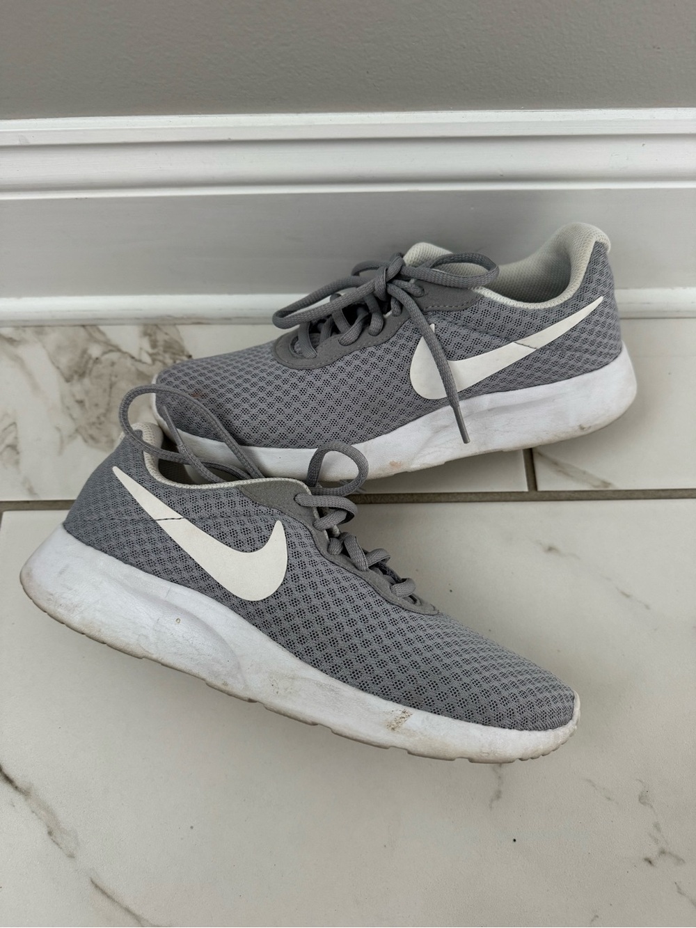 Nike Light Gray Mesh Sneakers with White Swoosh